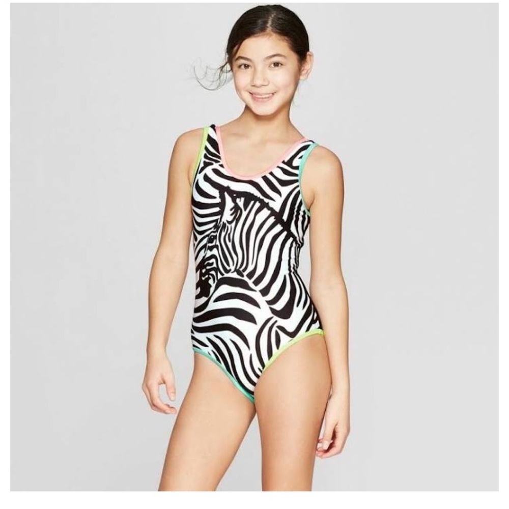 Cat & Jack NWOT little girl's XS 4/5 one piece.